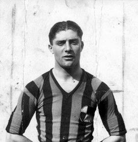 Giuseppe Meazza -legenda Interu Mediolan, jego imieniem został nazwany stadion w Mediolanie, chociaż większość i tak w dalszym ciągu nazywa go San Siro